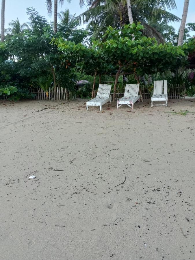Akoya Beach Park And Cottages Locaroc Eksteriør bilde