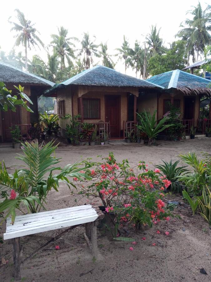 Akoya Beach Park And Cottages Locaroc Eksteriør bilde