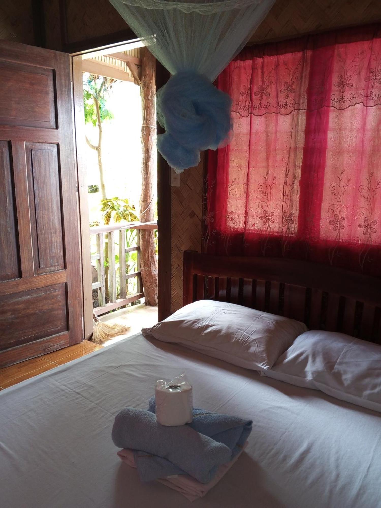 Akoya Beach Park And Cottages Locaroc Rom bilde