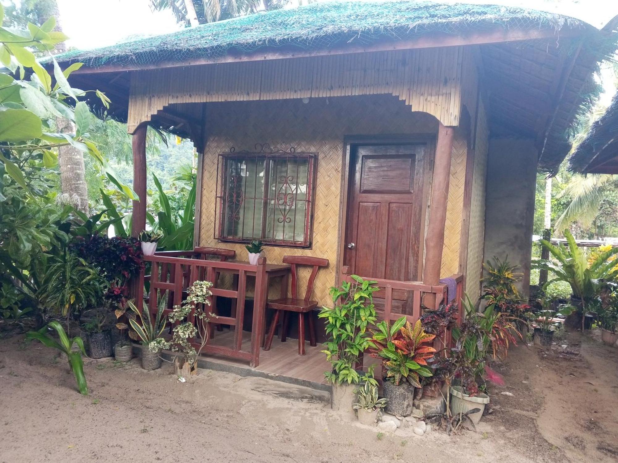 Akoya Beach Park And Cottages Locaroc Rom bilde